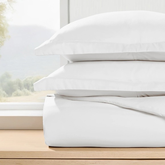 Linen and Hutch Other - New Linens and Hutch 3-Piece King Essential Duvet Cover Set White Wrinkle Free